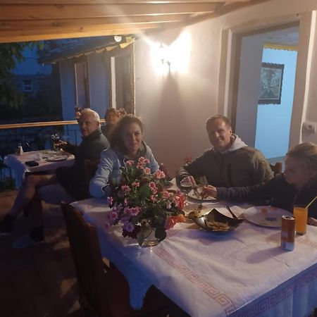 Guest House Hasko Gjirokastër 外观 照片