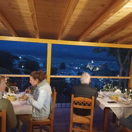 Guest House Hasko Gjirokastër 外观 照片