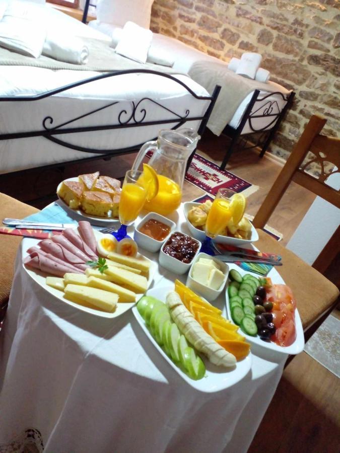 Guest House Hasko Gjirokastër 外观 照片