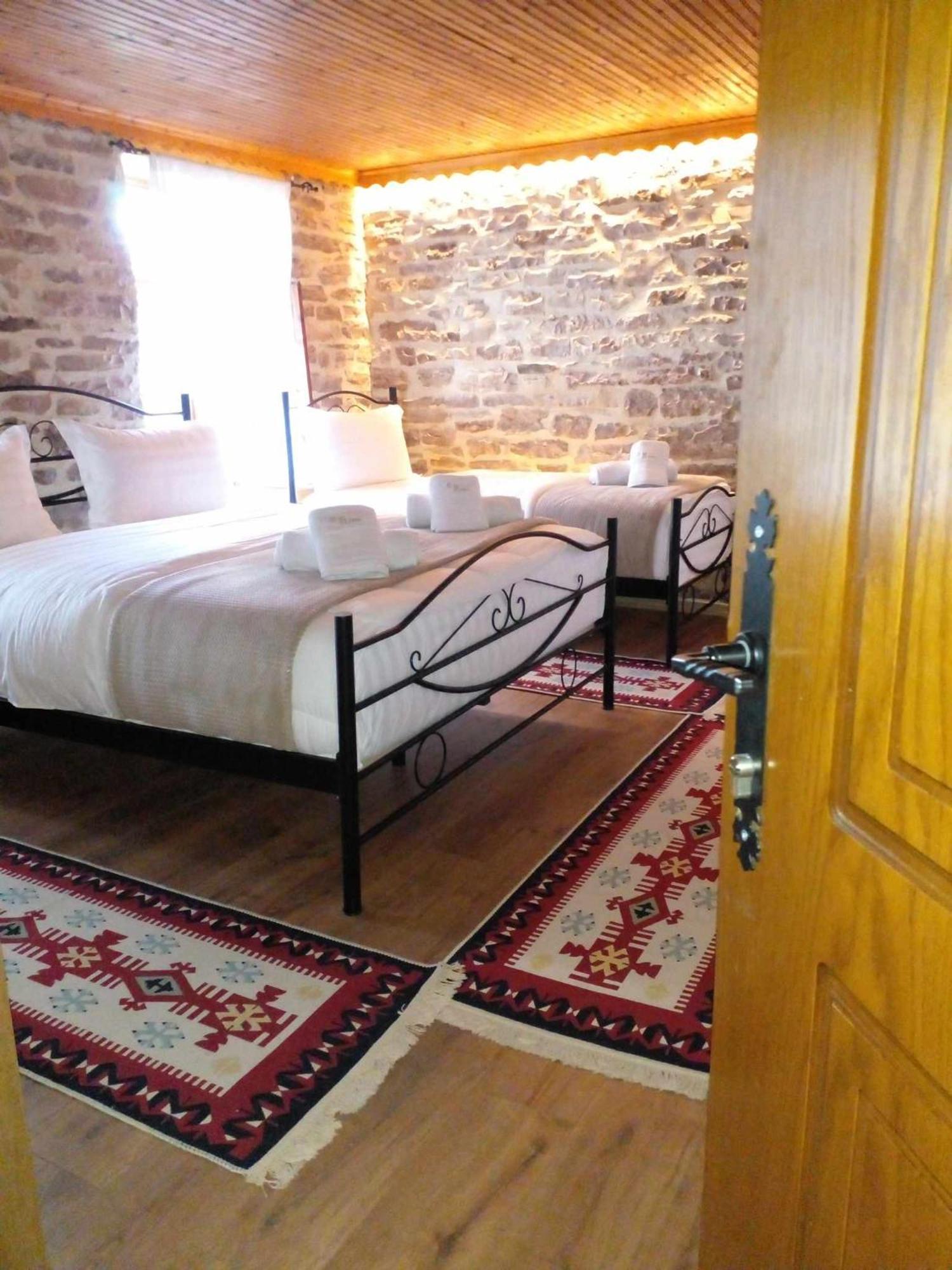 Guest House Hasko Gjirokastër 外观 照片