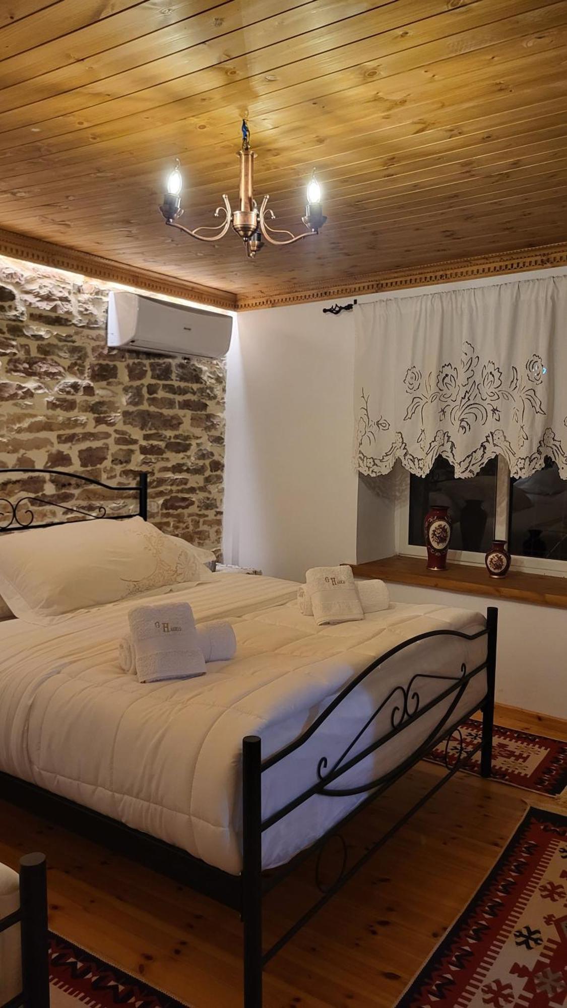 Guest House Hasko Gjirokastër 外观 照片