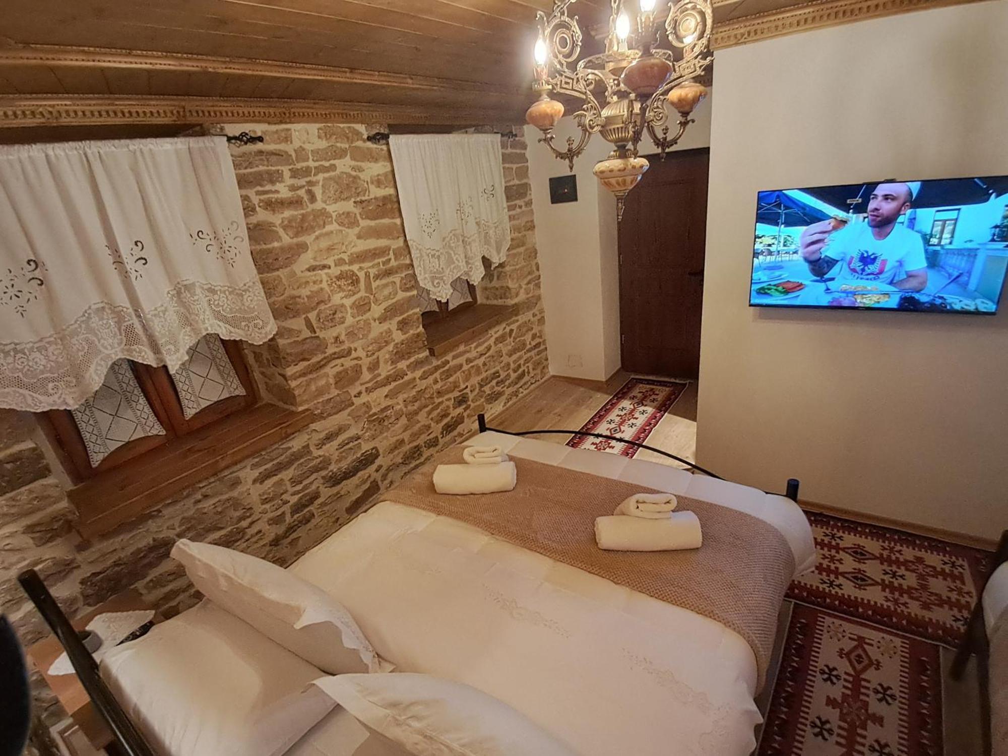 Guest House Hasko Gjirokastër 客房 照片
